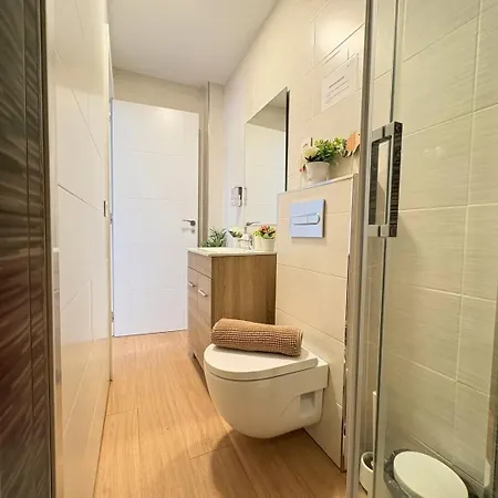 Duplex Huelin Ii & Апартаменты *