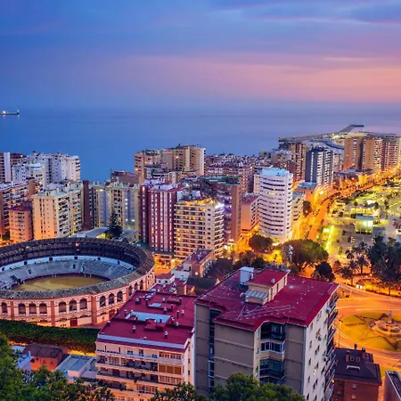 Apartamento Duplex Huelin Ii & *