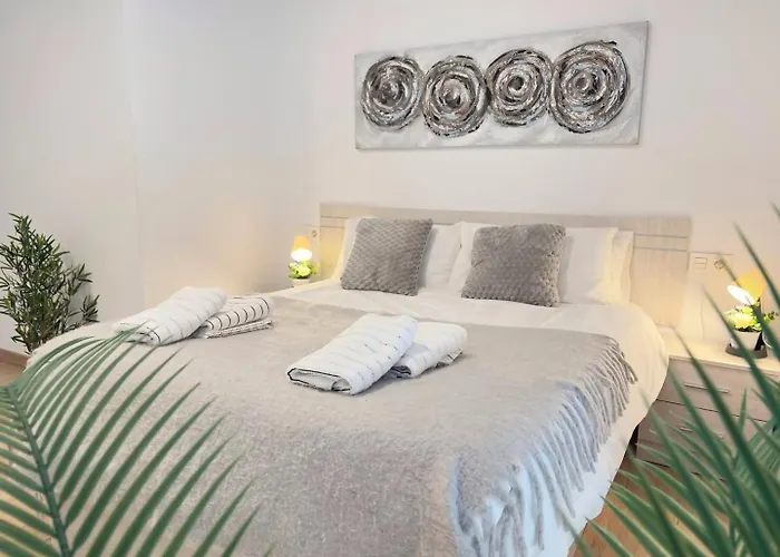 Duplex Huelin Ii & شقة مالقة